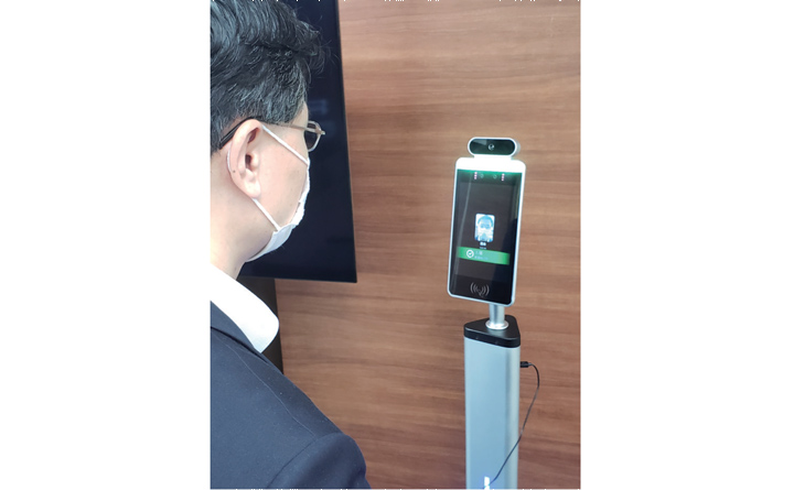 TOLLGATE(通るゲート) 体温測定